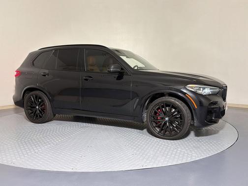 Black Sapphire Metallic 2022 BMW X5 sDrive40i