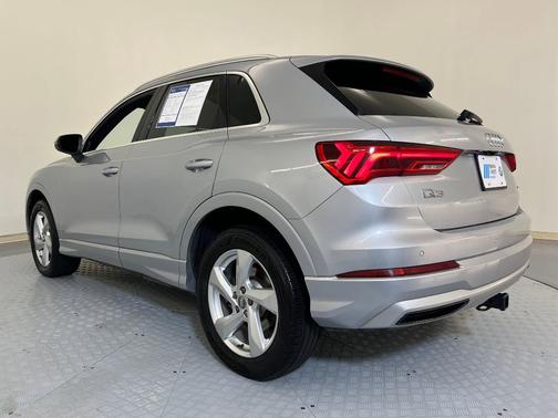 2020 Audi Q3 45 Premium