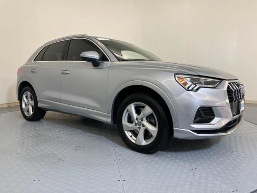 2020 Audi Q3 45 Premium