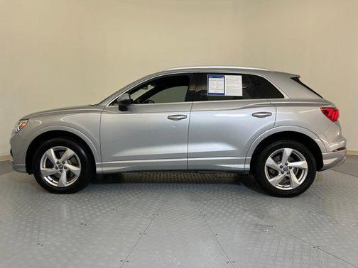 2020 Audi Q3 45 Premium