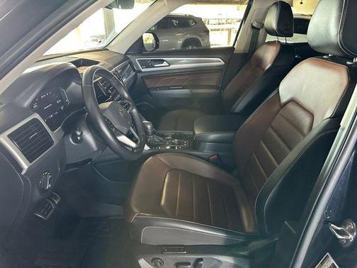 2022 Volkswagen Atlas 3.6L SEL Premium R-Line