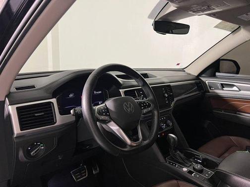 2022 Volkswagen Atlas 3.6L SEL Premium R-Line