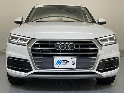 2018 Audi Q5 2.0T Premium Plus