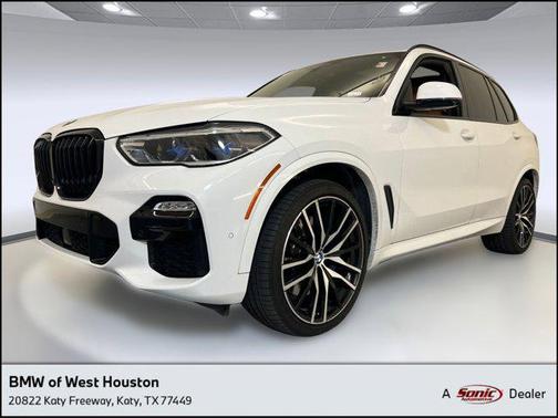 2021 BMW X5 M50i