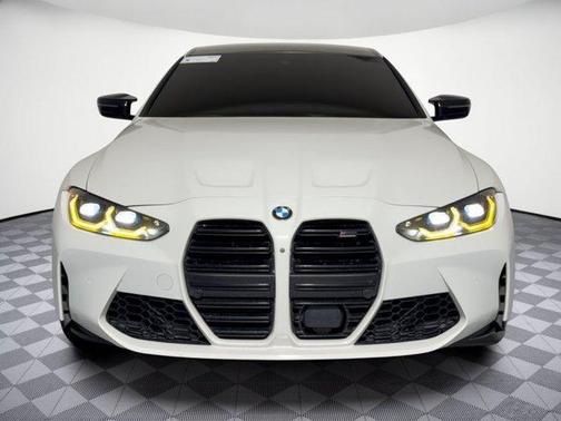 Alpine White 2021 BMW M4 Competition