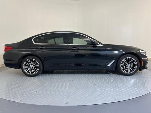 2019 BMW 530e iPerformance