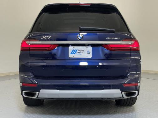 2022 BMW X7 xDrive40i