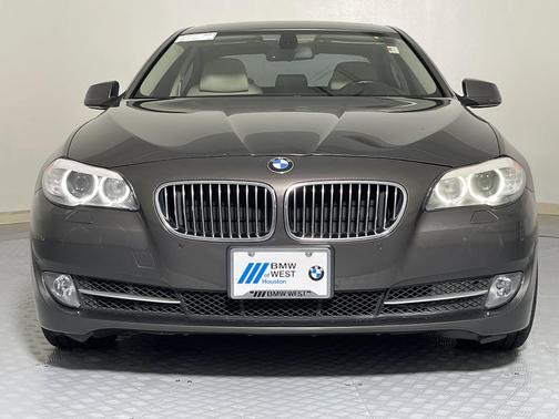 2012 BMW 535 i