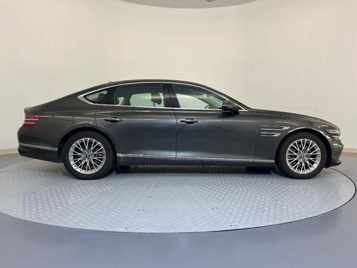 2024 Genesis G80 2.5T