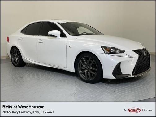 2019 Lexus IS 300 Base