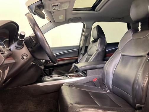 2016 Acura MDX 3.5L w/Technology Package