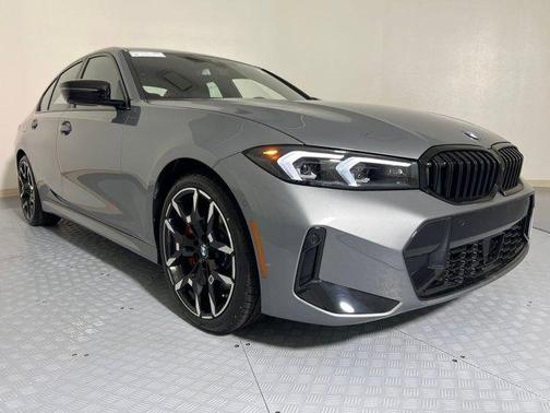 2025 BMW 330 i xDrive