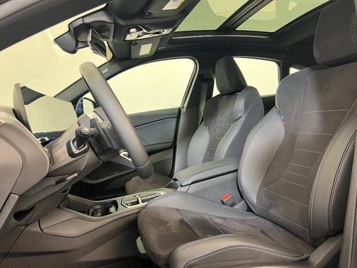 2025 BMW 228 Gran Coupe xDrive