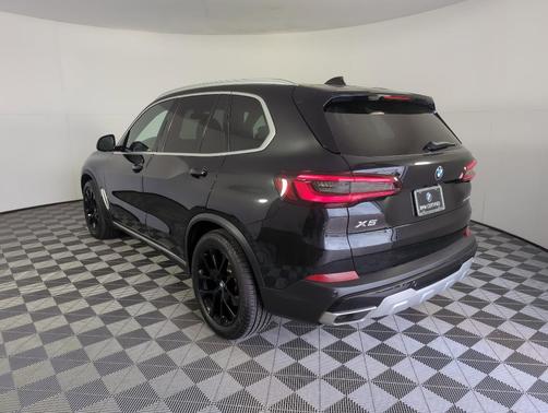 2022 BMW X5 sDrive40i
