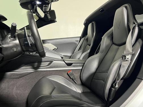 2023 Chevrolet Corvette Stingray w/2LT