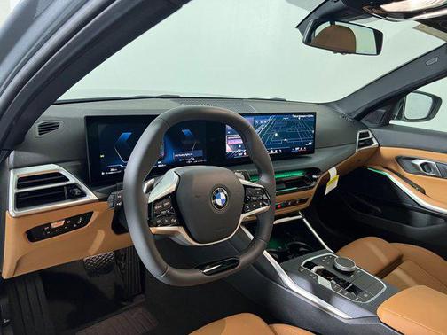 2025 BMW 330 i xDrive