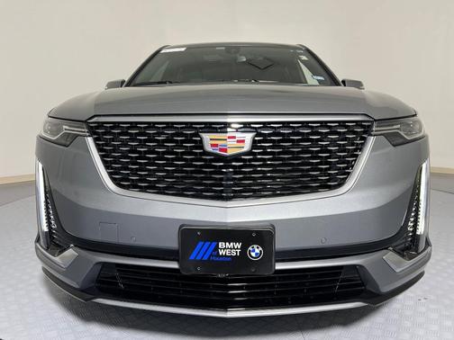 2023 Cadillac XT6 Luxury FWD