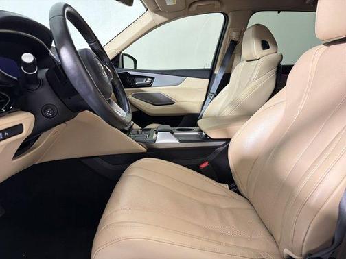 White 2022 Acura MDX Technology