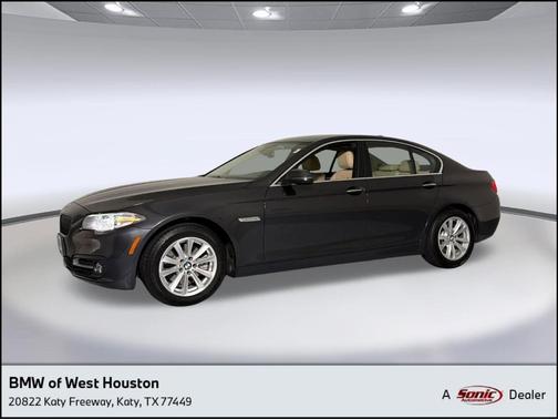 Gray 2016 BMW 528 i
