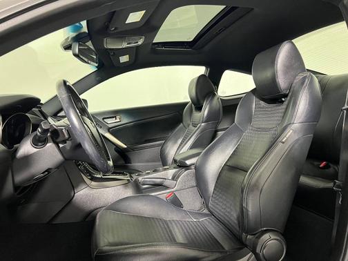 2013 Hyundai Genesis Coupe 3.8 Grand Touring