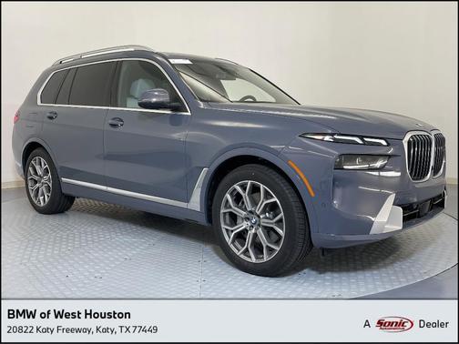 2025 BMW X7 xDrive40i