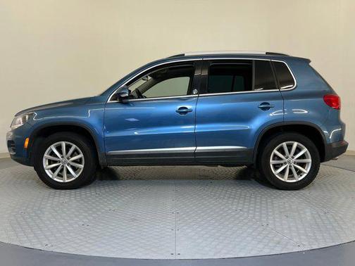 2017 Volkswagen Tiguan 2.0T Wolfsburg Edition