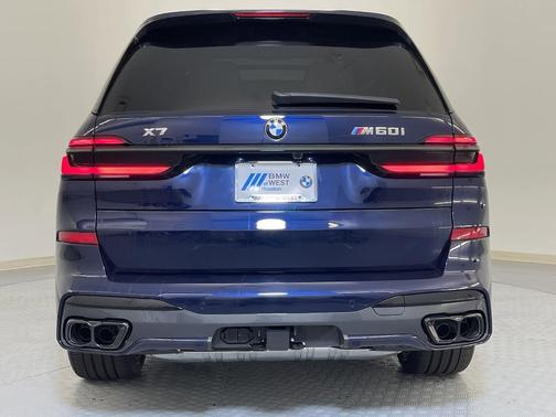 2026 BMW X7 M60i