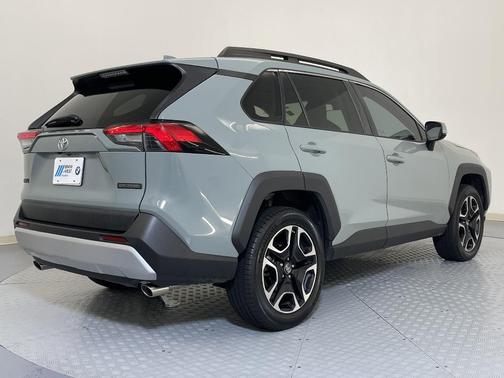 2019 Toyota RAV4 Adventure