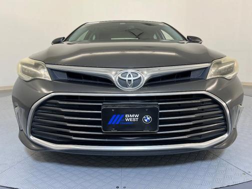 2016 Toyota Avalon XLE