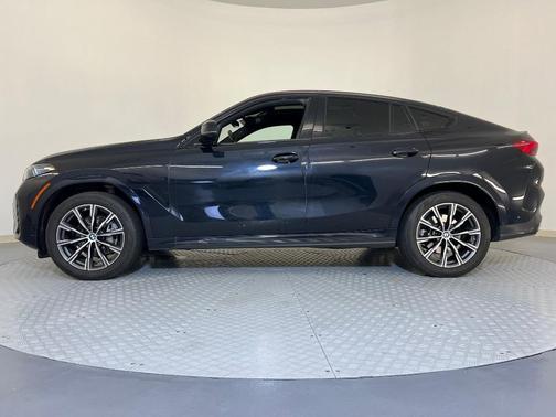 2025 BMW X6 xDrive40i