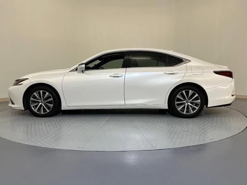 2019 Lexus ES 350 