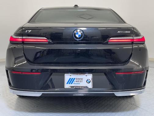 2025 BMW i7 xDrive60