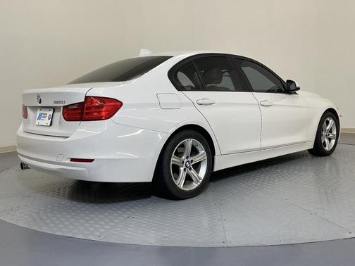 2015 BMW 320 i
