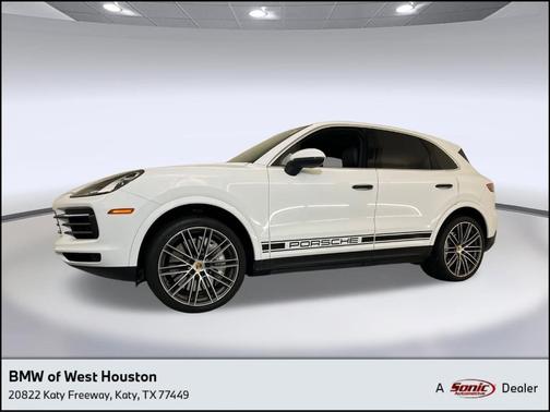 2022 Porsche Cayenne Platinum Edition