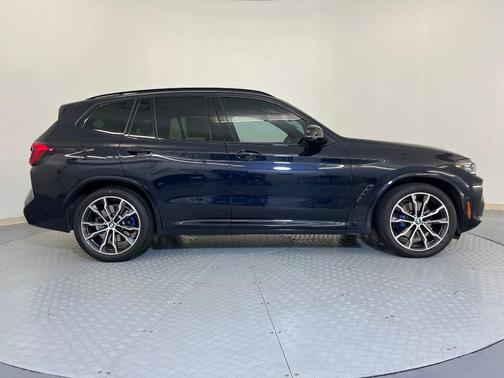 2024 BMW X3 M40i