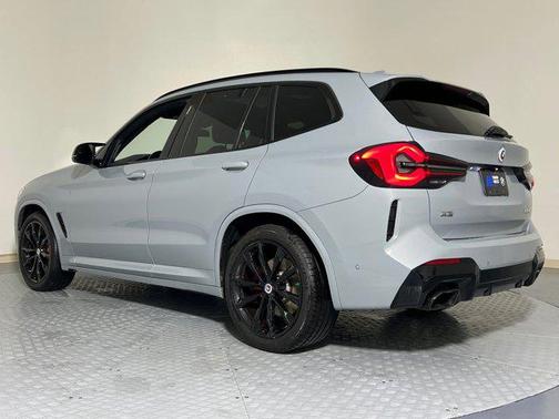 2023 BMW X3 M40i