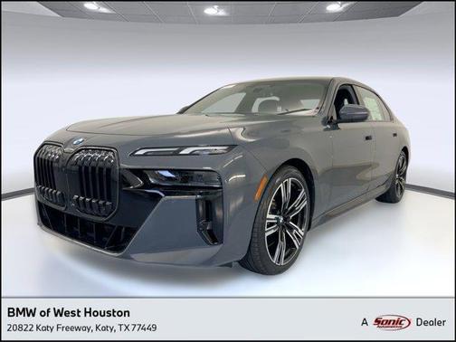 2026 BMW 740 i