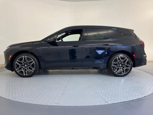 2026 BMW iX xDrive60