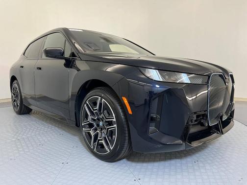 2026 BMW iX xDrive60