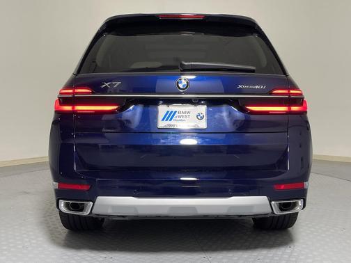 2026 BMW X7 xDrive40i