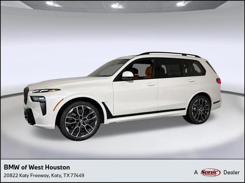 Mineral White Metallic 2027 BMW X7 xDrive40i