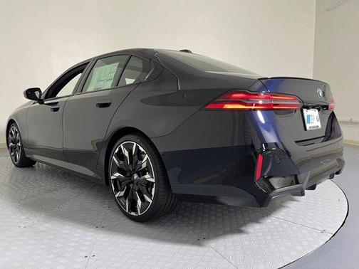 2026 BMW 530 i