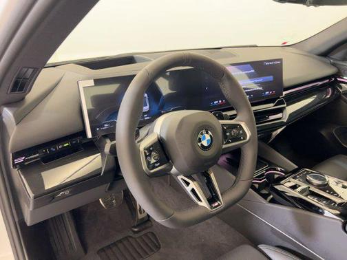 2026 BMW 530 i