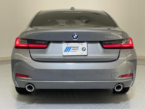 2024 BMW 330 i