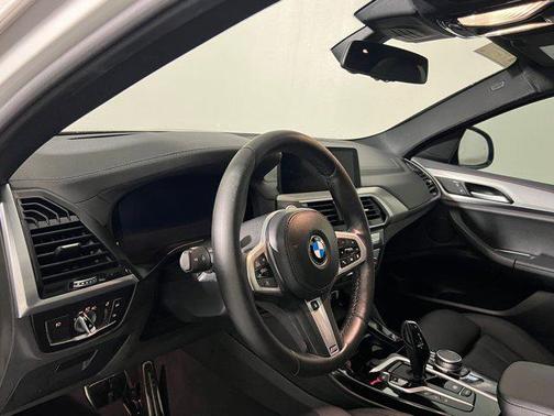 2021 BMW X4 xDrive30i