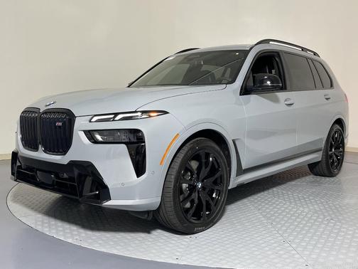 2026 BMW X7 M60i