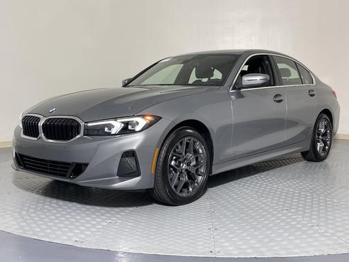 2025 BMW 330 i xDrive