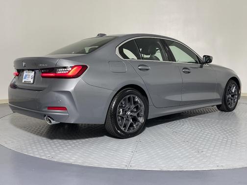 2025 BMW 330 i xDrive