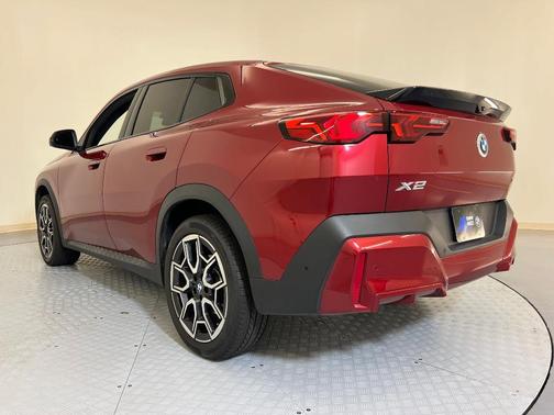 2025 BMW X2 xDrive28i