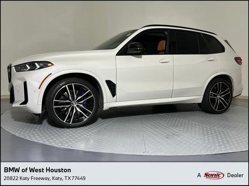 2024 BMW X5 M60i